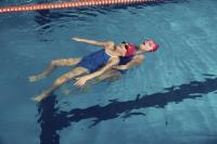 Activiteit clinic 3 mei: reddingszwemmen.